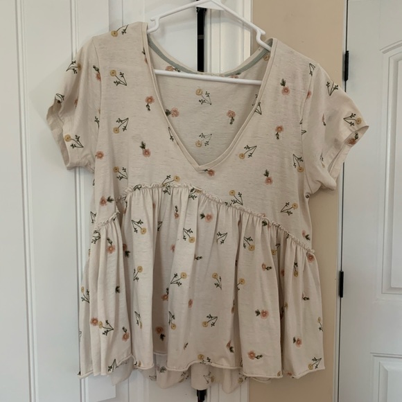 Flowy Top - Picture 3 of 4